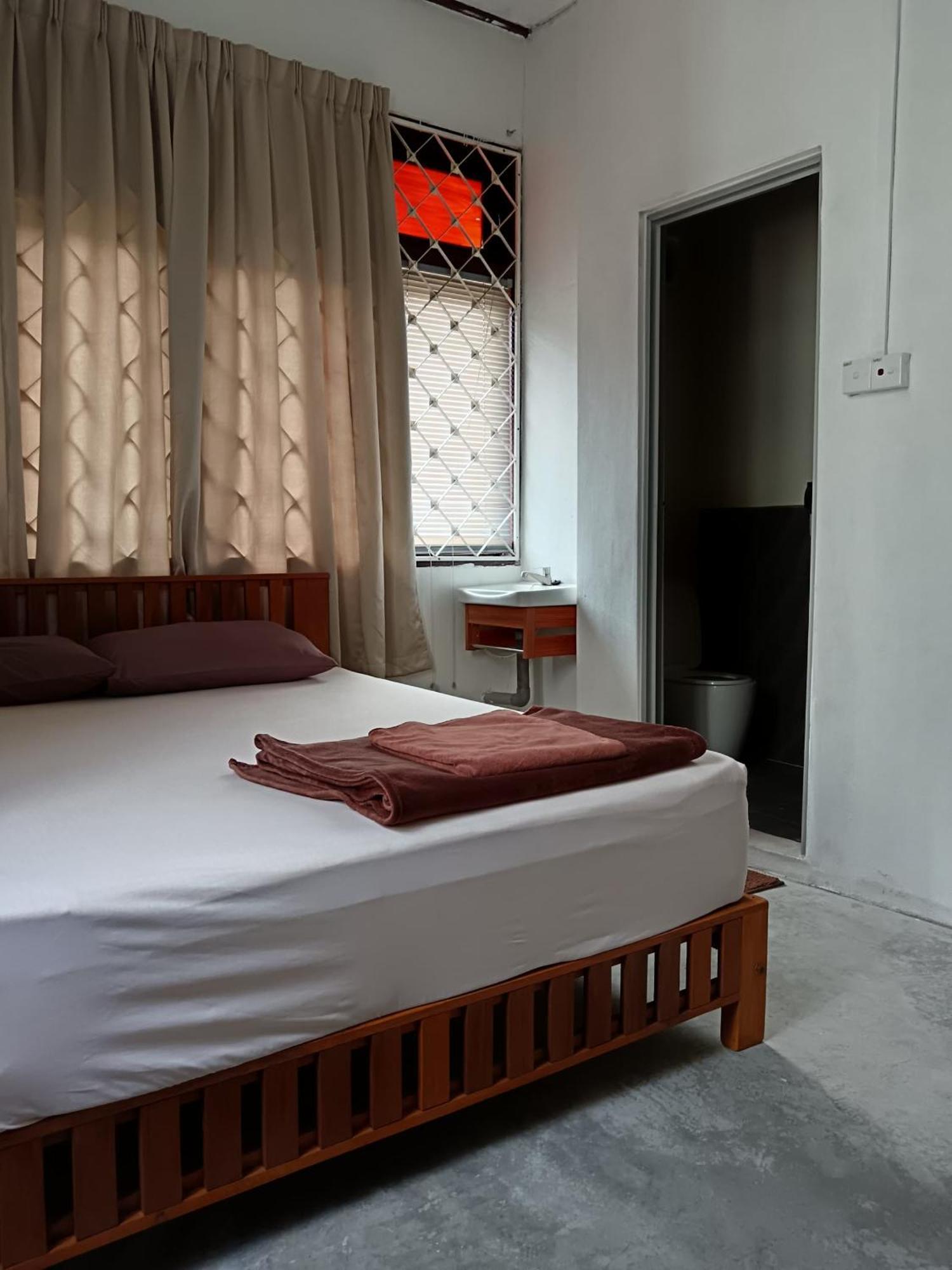 Little Cozy Homestay Kota Bharu Extérieur photo